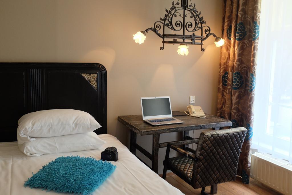 Augusta Hotel IJmuiden Szoba fotó